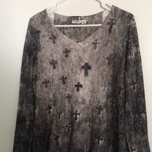 Woman’s gray Blouse